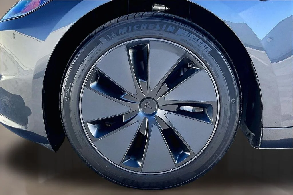 Used 2024 Black Tesla Long Range image 30