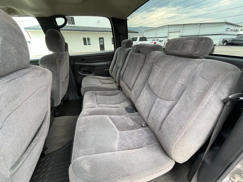 Used 2006 Tan Chevrolet Work Truck image 14