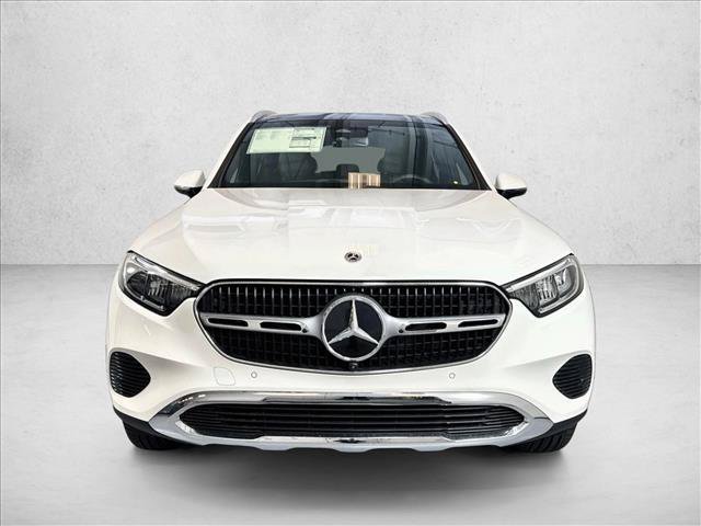 New 2026 Polar White Mercedes-Benz GLC 300 image 32