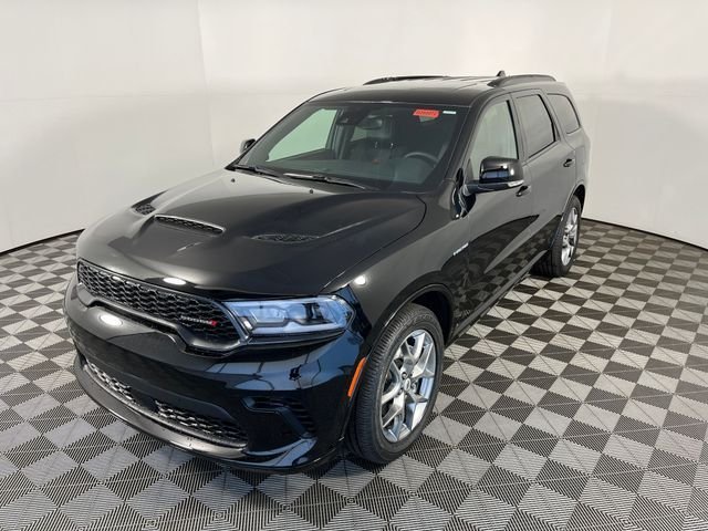 New 2026 Diamond Black Clear-Coat Exterior Paint Dodge GT Plus HEMI V8 image 2