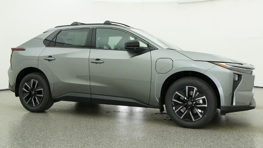 New 2026 Heavy Metal Toyota XLE image 51
