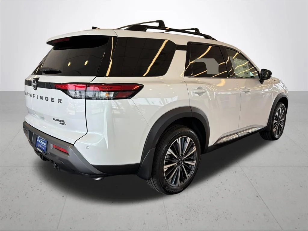 New 2026 Everest White Pearl TriCoat Nissan Platinum image 7