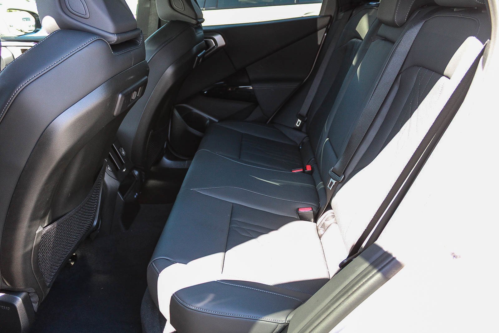 Used 2026 Dune Grey Metallic BMW 30 xDrive image 19