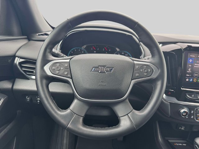 Used 2023 Red Chevrolet RS image 13