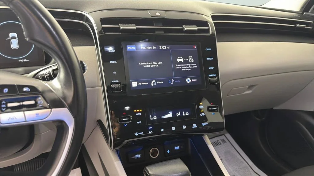 Used 2022  Hyundai SEL image 21