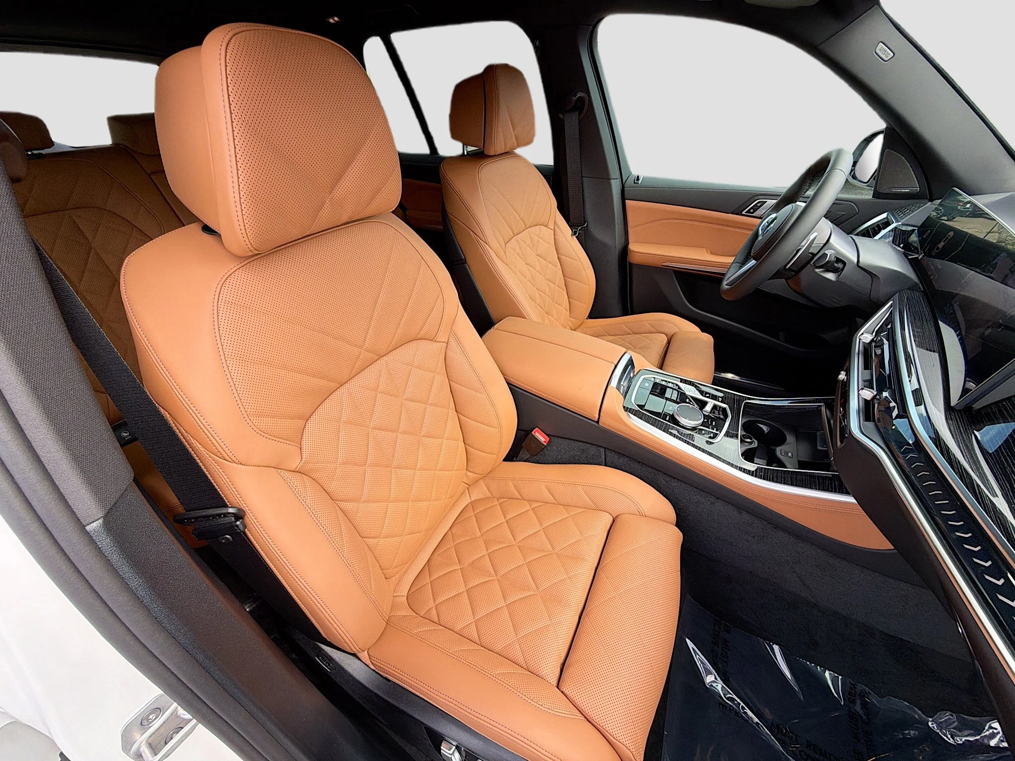 New 2026 Mineral White Metallic BMW xDrive40i image 14