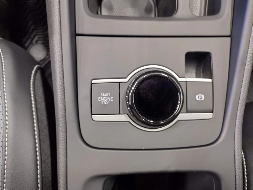 New 2026 Beige Volkswagen 2.0T SE R-Line Black image 28