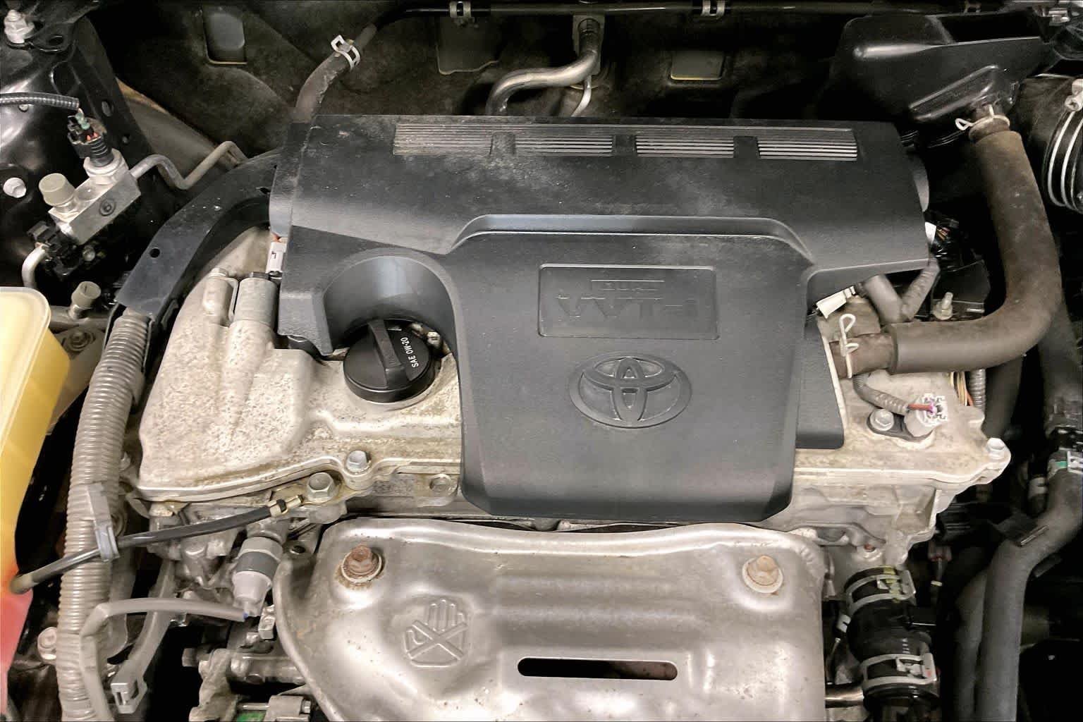Used 2016 Magnetic Gray Metallic Toyota LE image 32