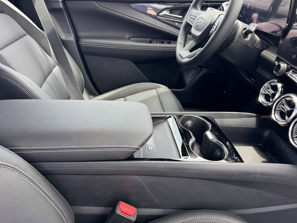 2026 Chevrolet Blazer EV LT - Photo 8
