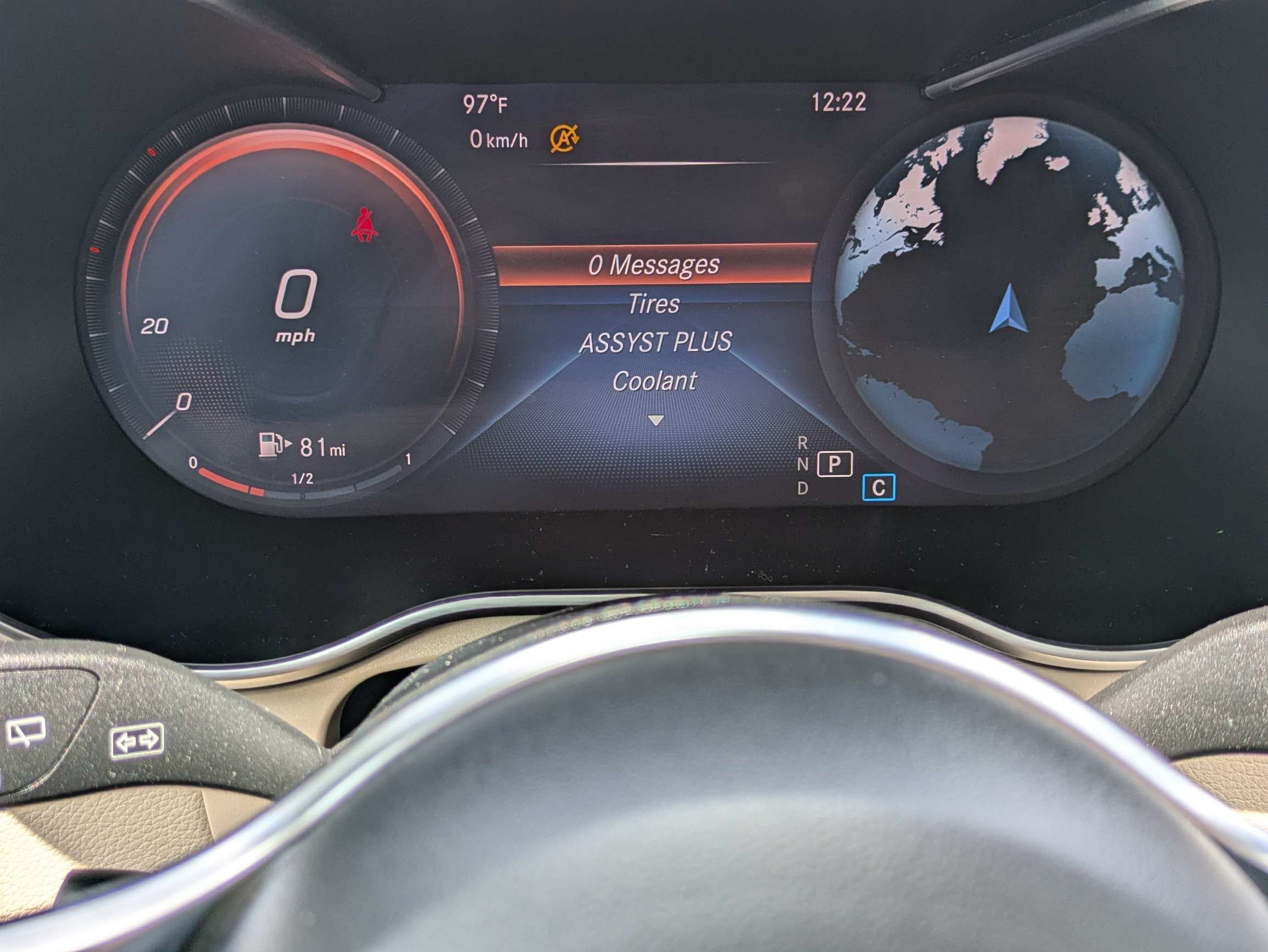 2022 Mercedes-Benz GLC GLC300 - Photo 31