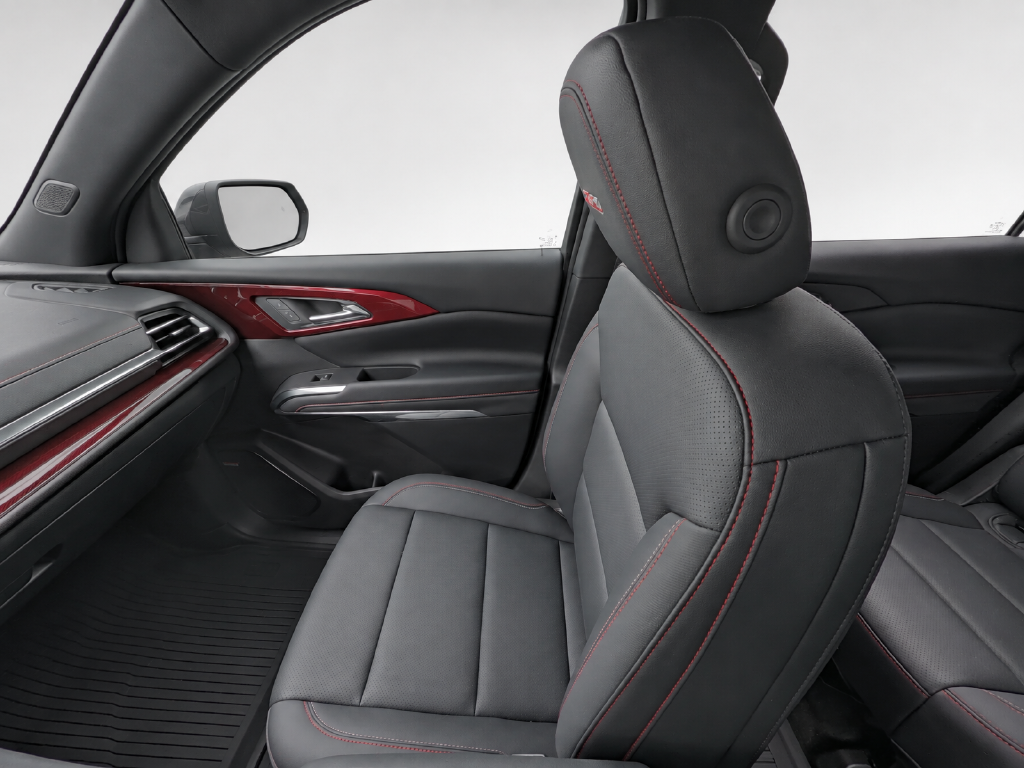 Used 2025 Gray Chevrolet Z71 image 14