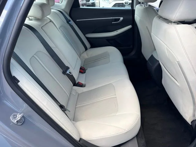 Used 2025 Blue Hyundai SEL image 13
