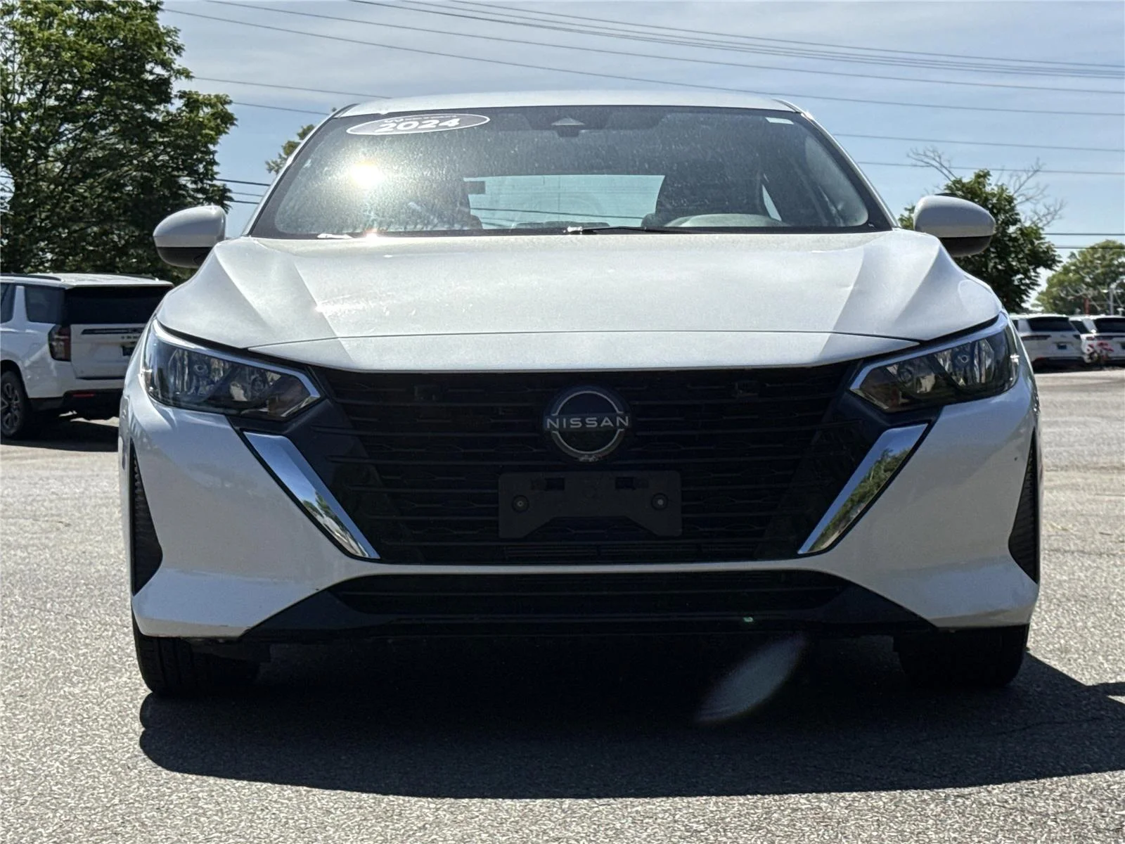 Used 2024 Aspen White Tricoat Nissan SV image 19