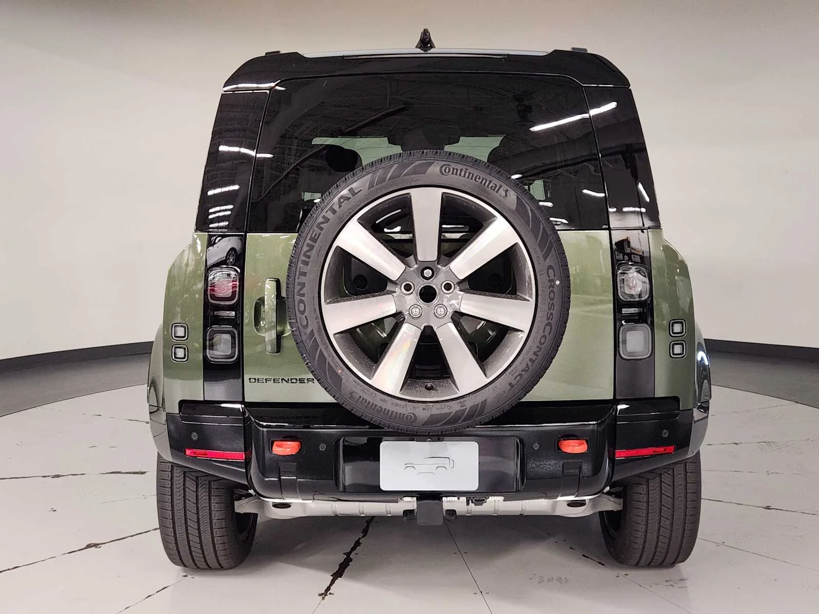 New 2026 Woolstone Green Metallic Land Rover X image 15