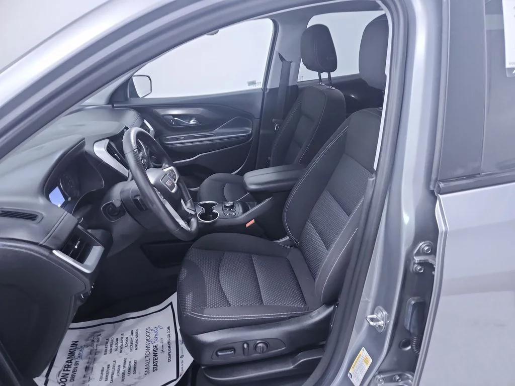 Used 2023 Silver GMC SLE image 11