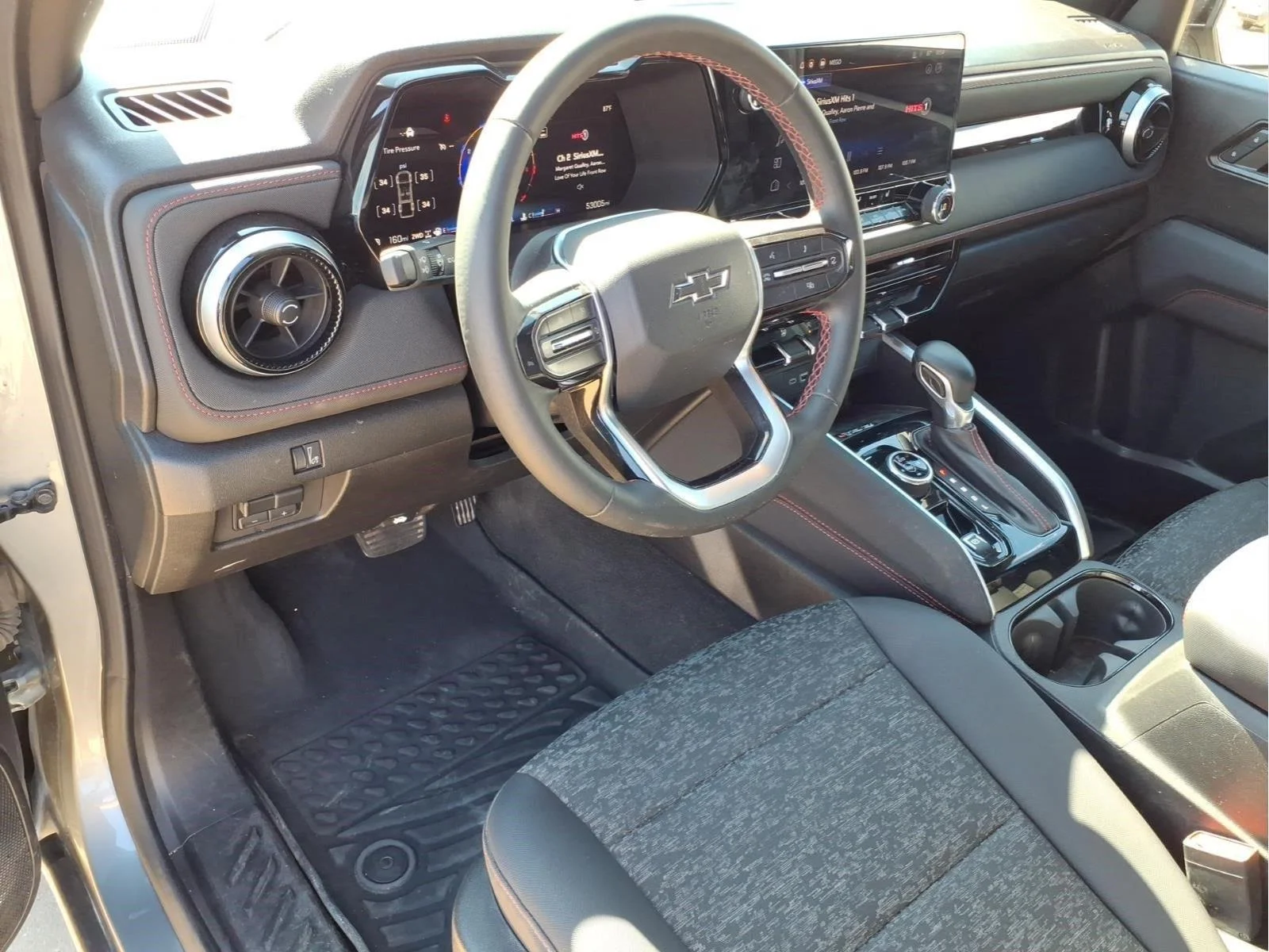 Used 2024 Sterling Gray Metallic Chevrolet 4WD Z71 image 16