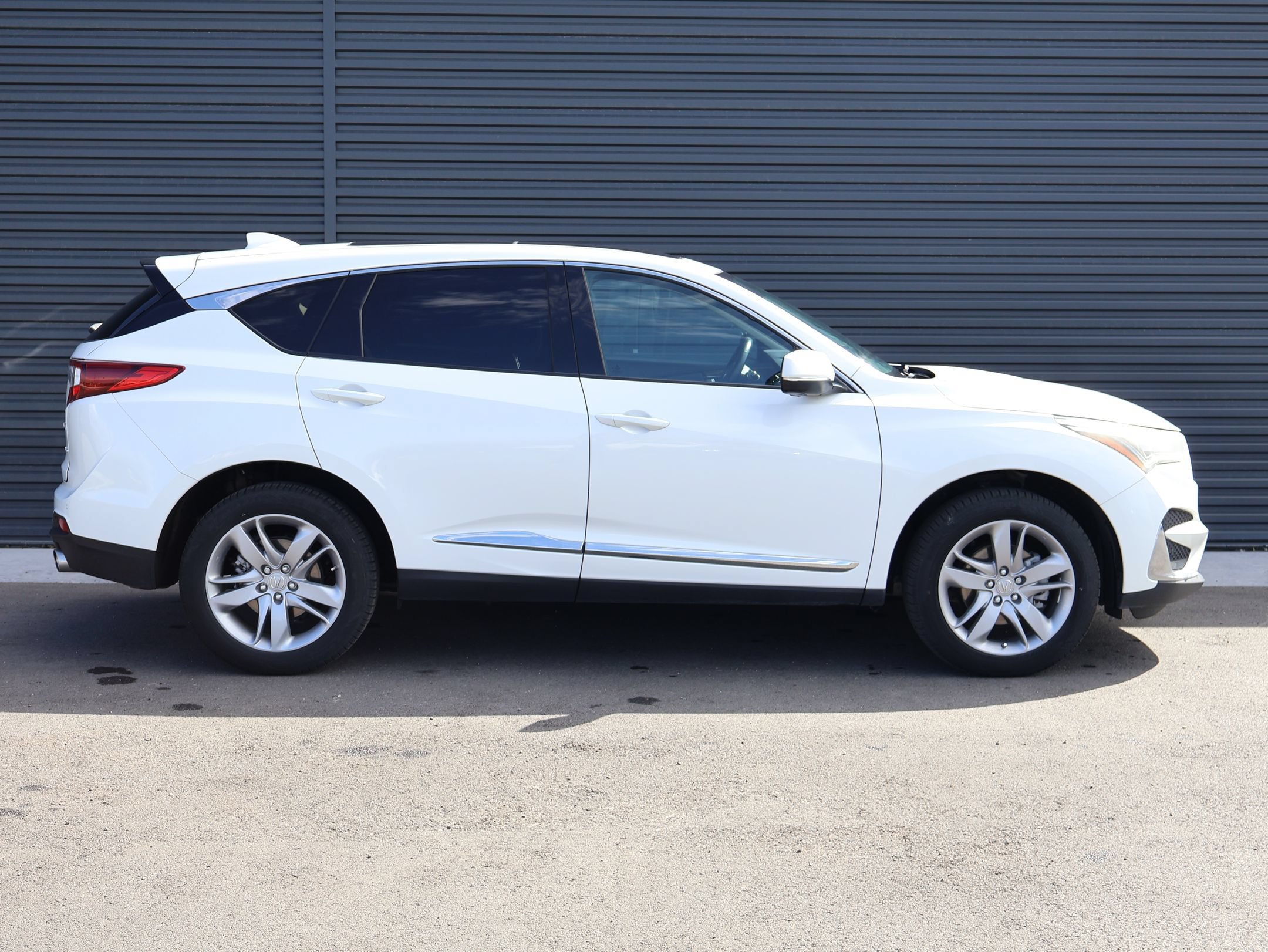 Used 2021 Platinum White Pearl Acura w/Advance Package image 4