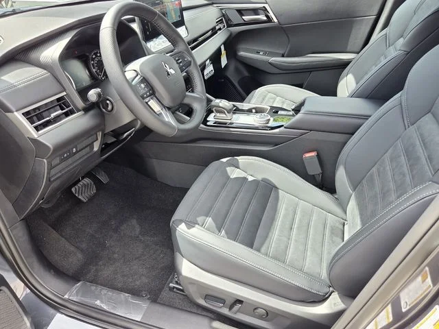 New 2026 Gray Mitsubishi LE 1.5T 2WD image 5