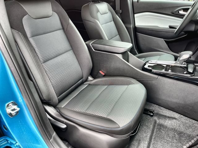 2026 Chevrolet Trax LT Blue at Spitzer Autoworld Chevy Buick GMC Cadillac