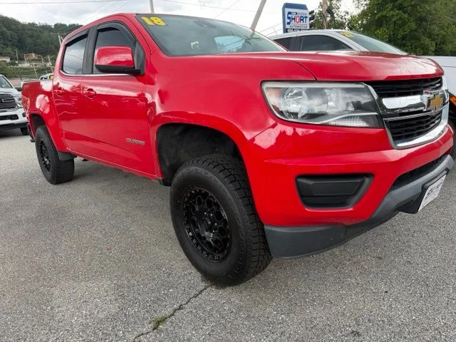 Used 2018 Red Chevrolet LT image 2