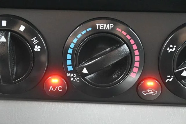 Used 2013 Black Toyota Base image 26