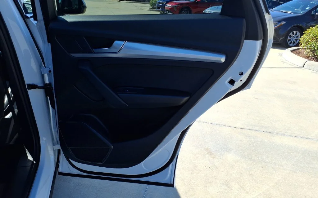 2025 Audi Q5 Premium - Photo 15