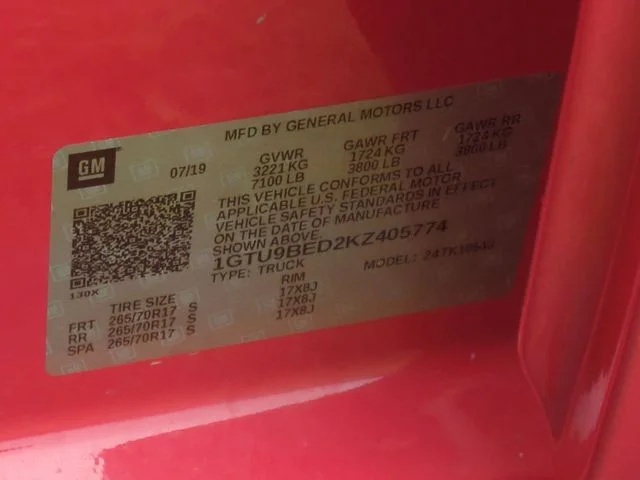 Used 2019 Red GMC SLE image 38