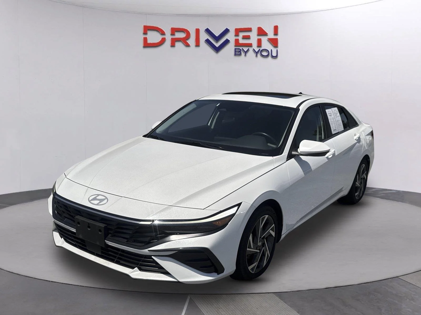 Used 2025 Serenity White Hyundai SEL Convenience image 8