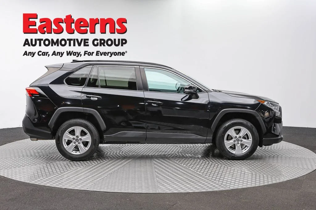 Used 2021 Black Toyota XLE image 4