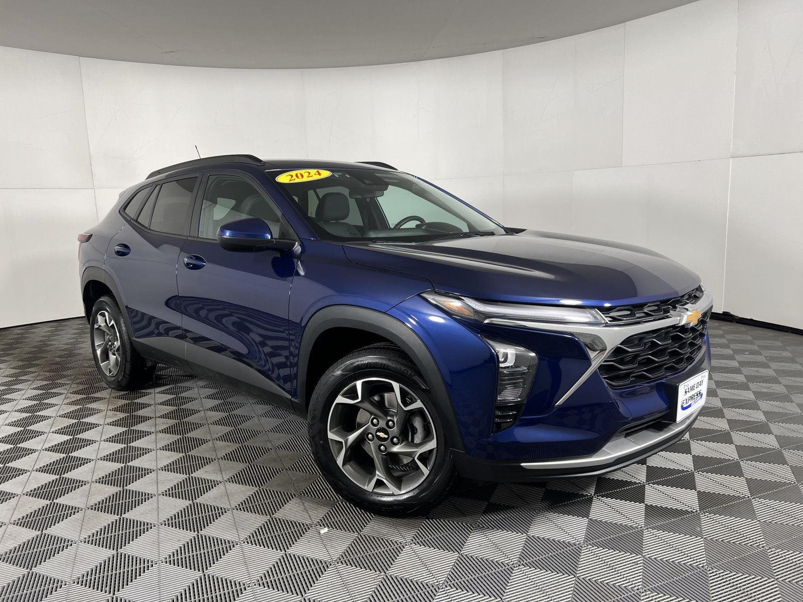 Used 2024 Blue Glow Metallic Chevrolet LT image 24