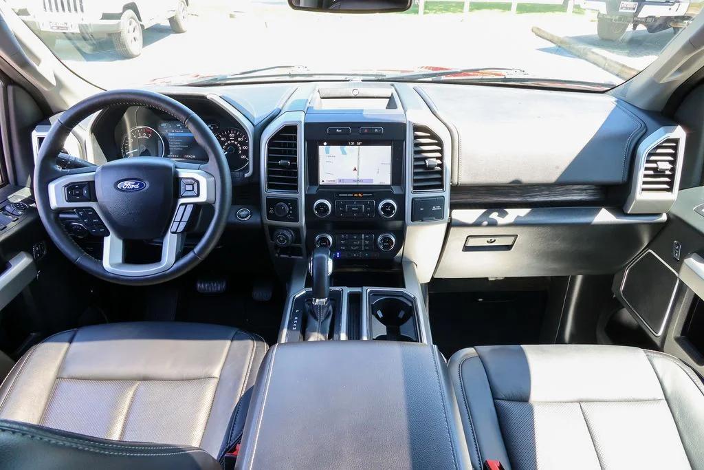Used 2019 Red Ford Lariat image 7