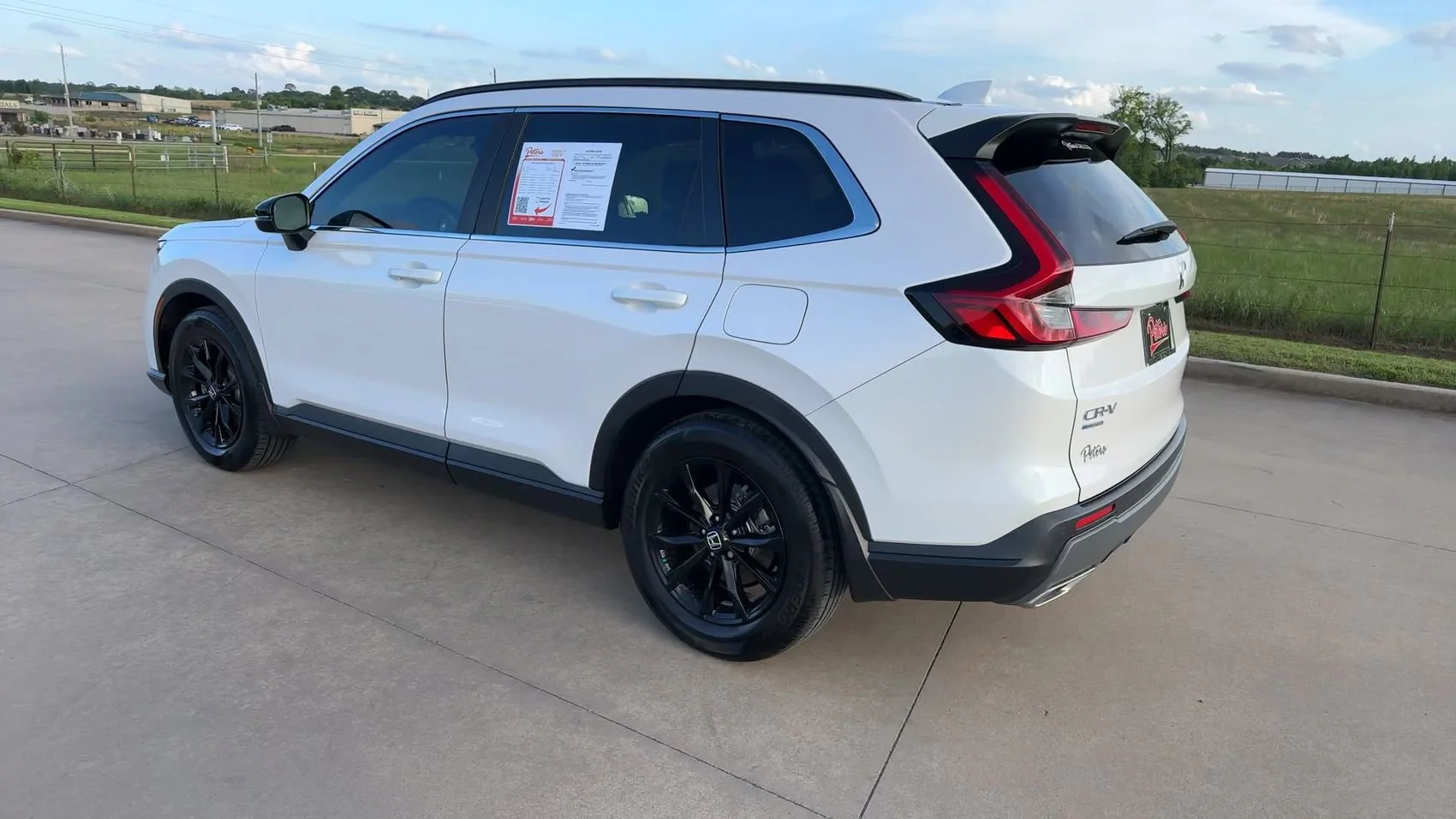 Used 2025 White Honda Sport-L image 7
