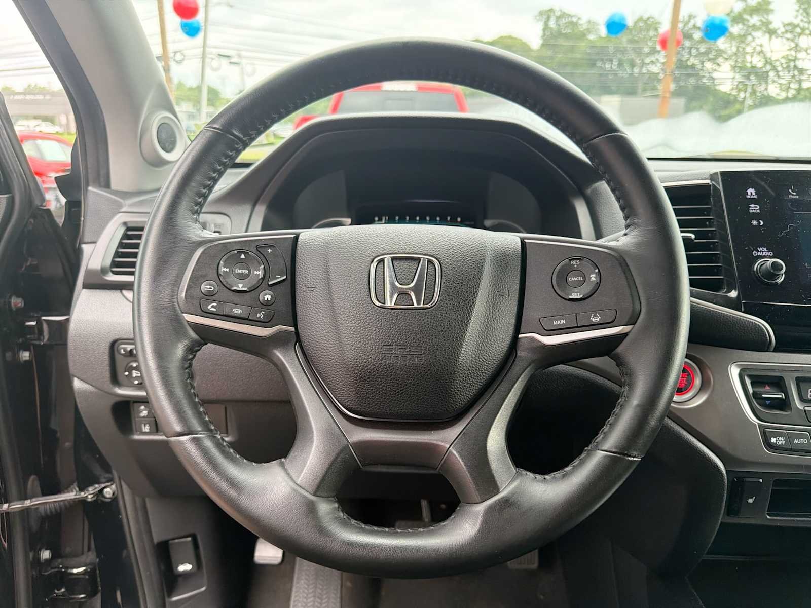 Used 2019 Crystal Black Pearl Honda EX-L image 24