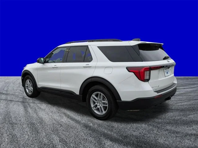 New 2026 Star White Metallic Tri-Coat Ford Active image 6