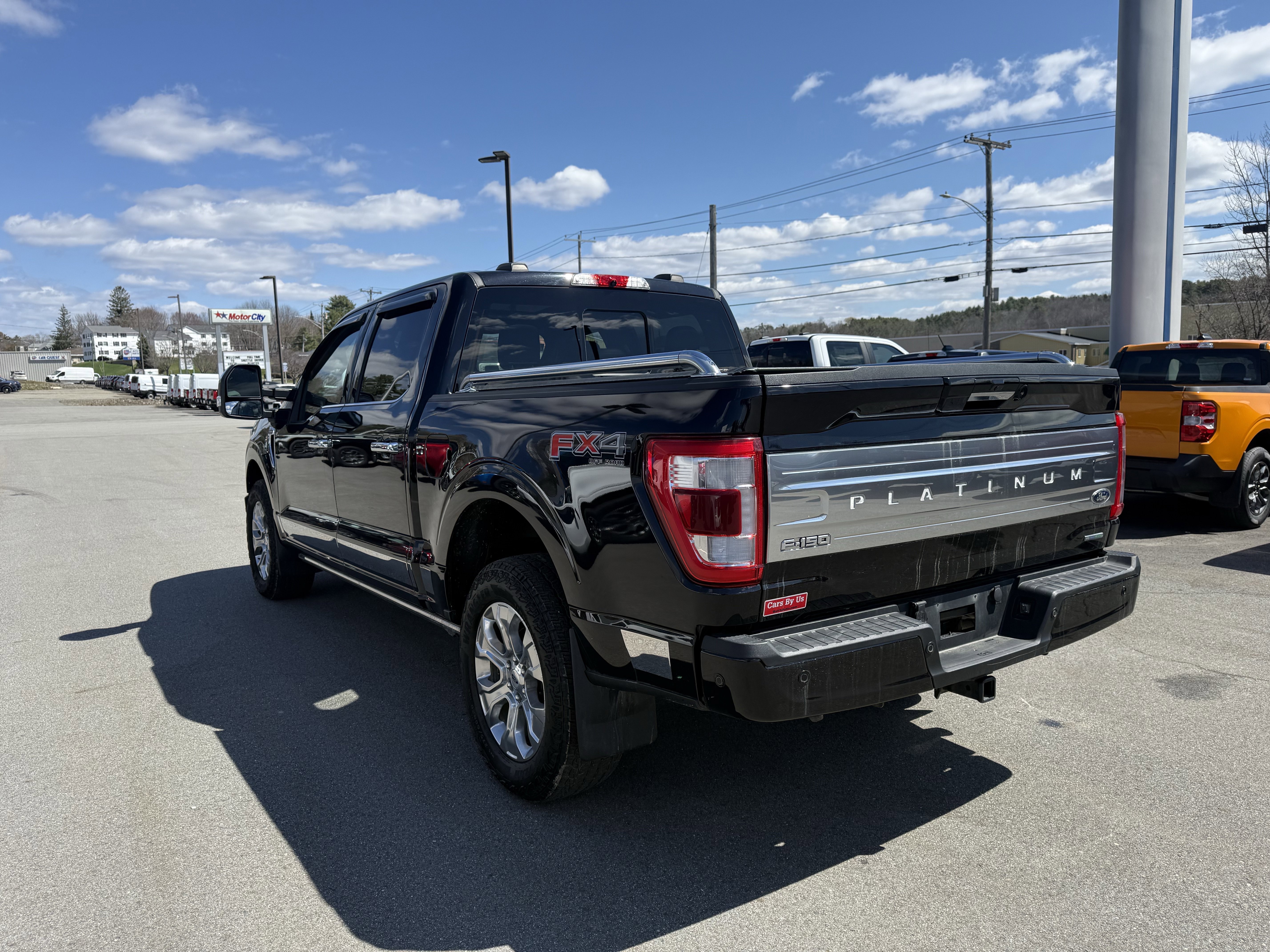 Used 2022 Agate Black Metal Ford Platinum image 9
