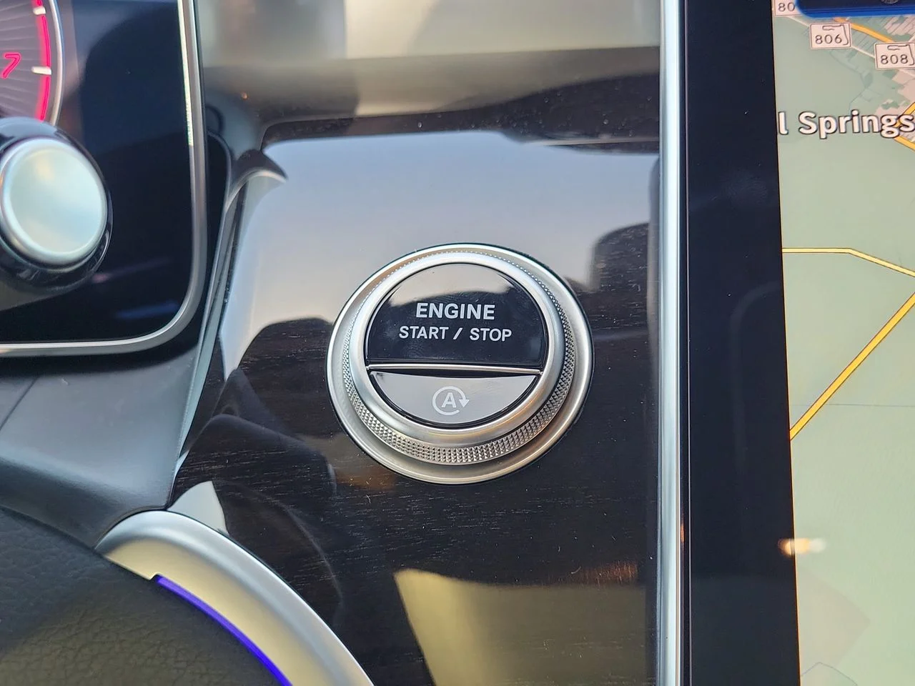 New 2027 Polar White Mercedes-Benz GLC 300 image 18