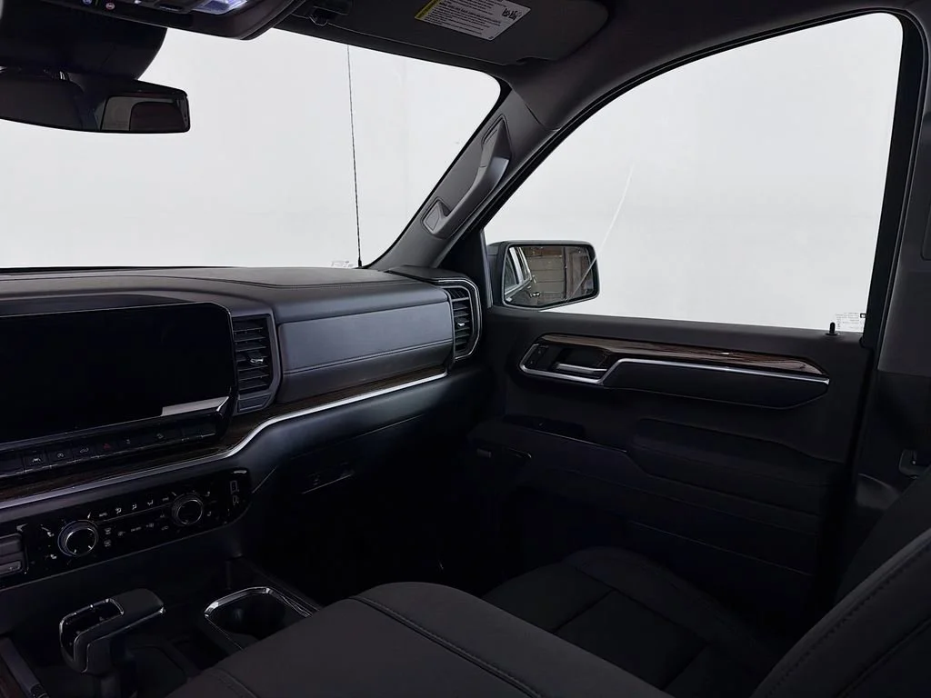 New 2026 Black Chevrolet RST image 20
