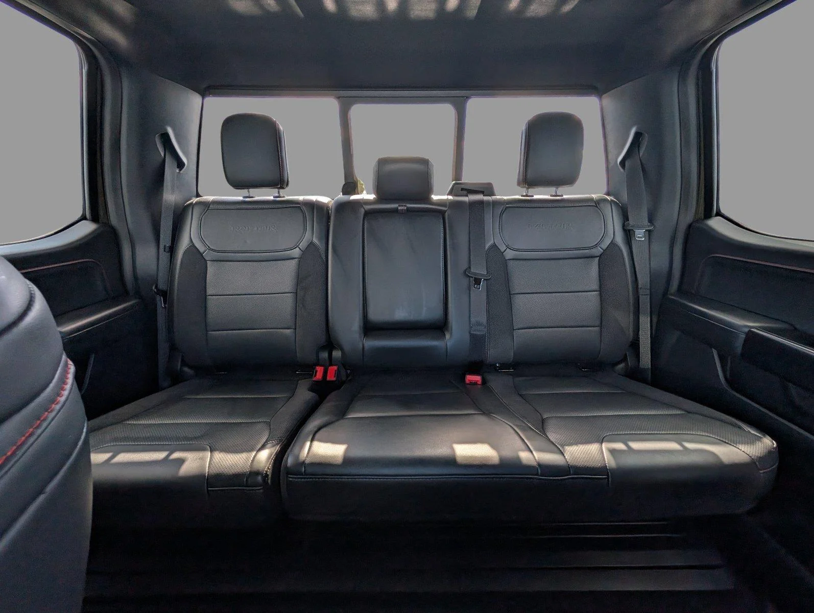 Used 2025 Shelter Green Ford Raptor image 14