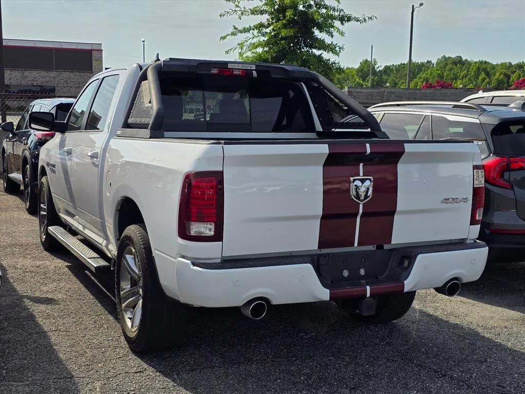 Used 2017 White Ram Sport image 7