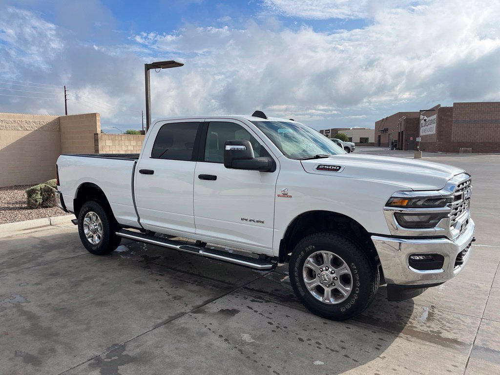 Used 2026 White Ram Big Horn image 5