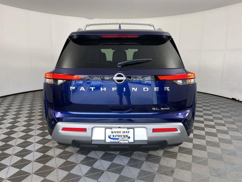 Used 2025 Deep Ocean Blue Nissan SL image 18
