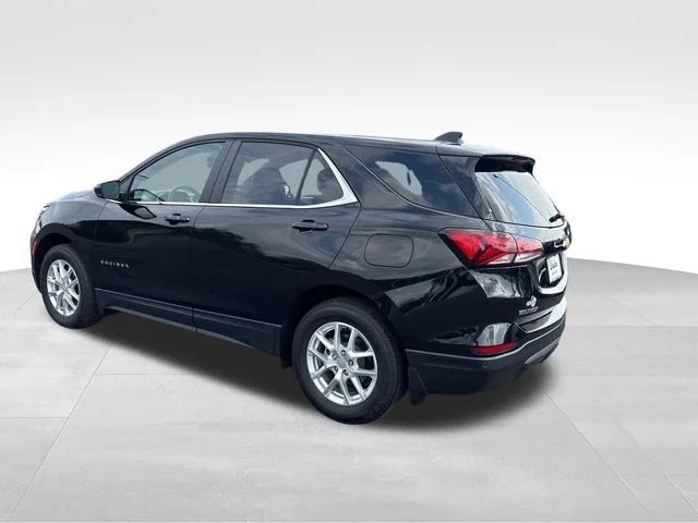Used 2024 Mosaic Black Metallic Chevrolet LT image 3