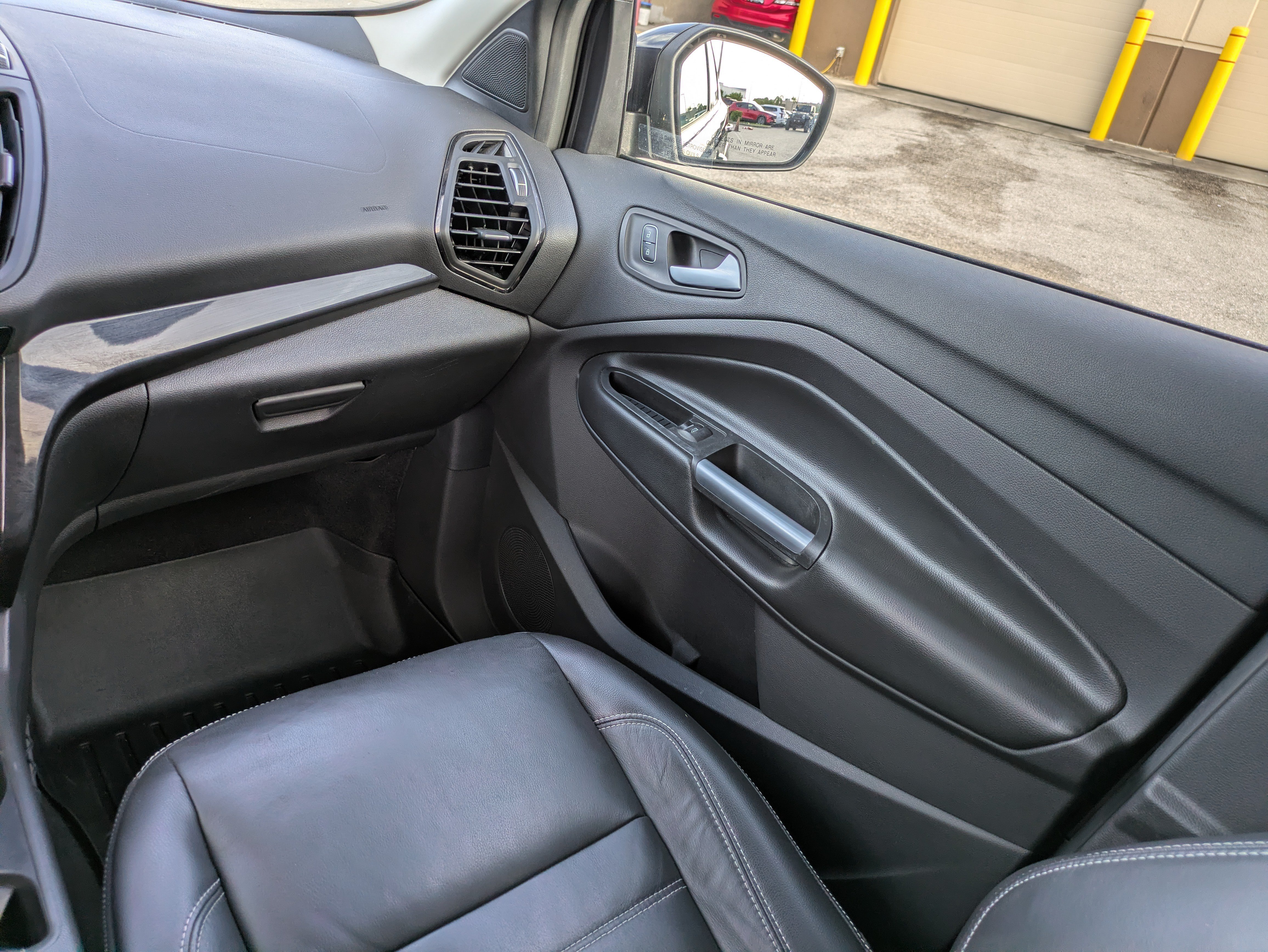 Used 2017 Shadow Black Ford Titanium image 17