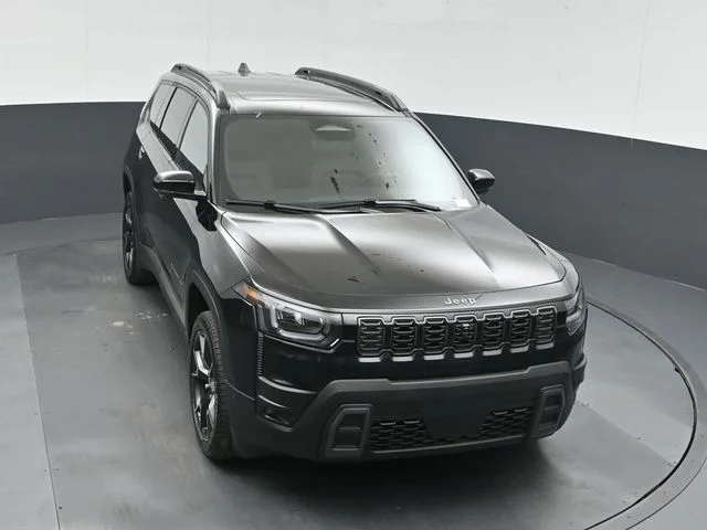 New 2026 Diamond Black Crystal Pearl-Coat Exterior Paint Jeep Overland image 39