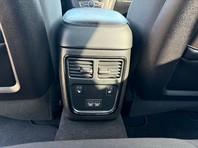 Used 2019 Blue Dodge SXT image 17