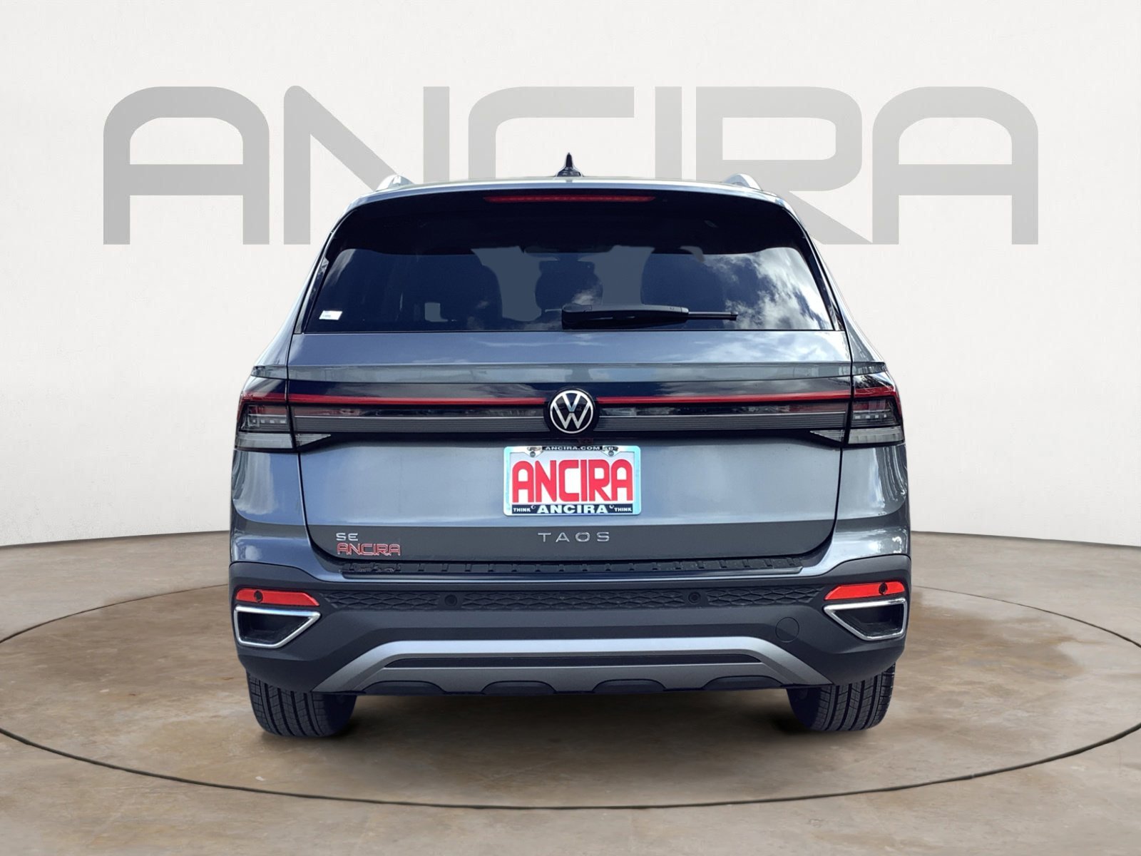 New 2026 Platinum Gray Metallic Volkswagen SE image 7