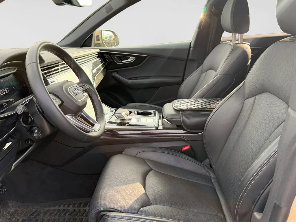 Used 2025 Gold Audi 55 Prestige image 10