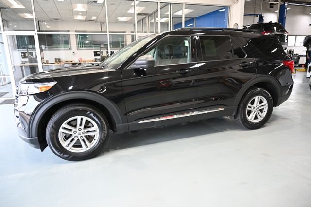 Used 2022 Black Ford XLT image 7