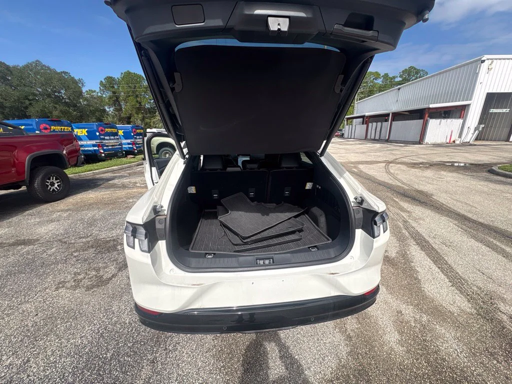 Used 2023 White Ford Premium image 15