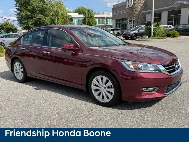 Used 2013 Red Honda EX-L image 3